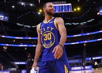NBA round-up: Curry's Warriors beat Jazz, Westbrook becomes triple-double king