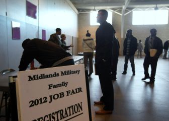 Fourteen states will end additional unemployment benefits in June