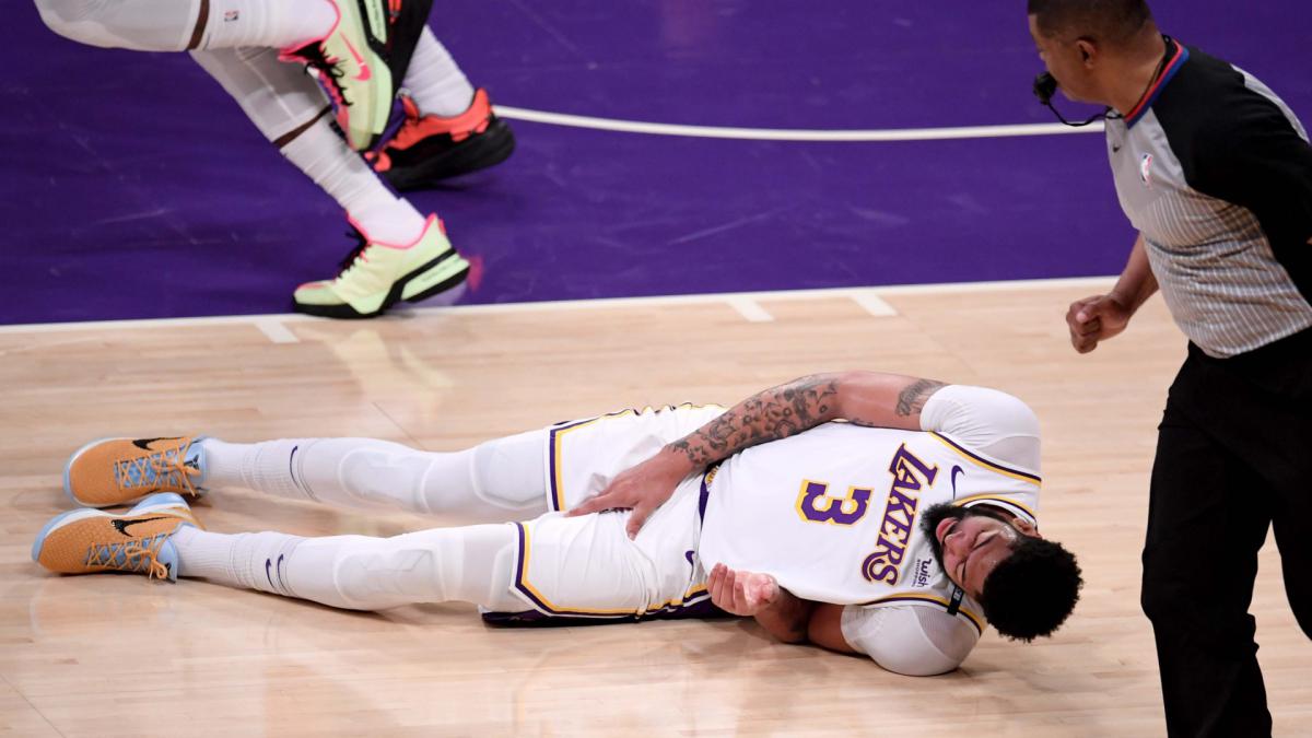 NBA playoffs 2021: Lakers' Davis questionable for Game 5 against Suns
