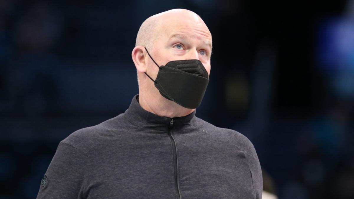 Coach Clifford agrees to leave Magic ahead of rebuild