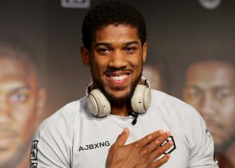 Joshua pledges to fight heavyweight rival Fury