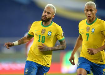 Brazil v Colombia: Selecao out to secure top spot