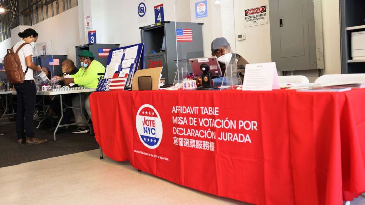 NYC mayoral primary: polling times and how to vote