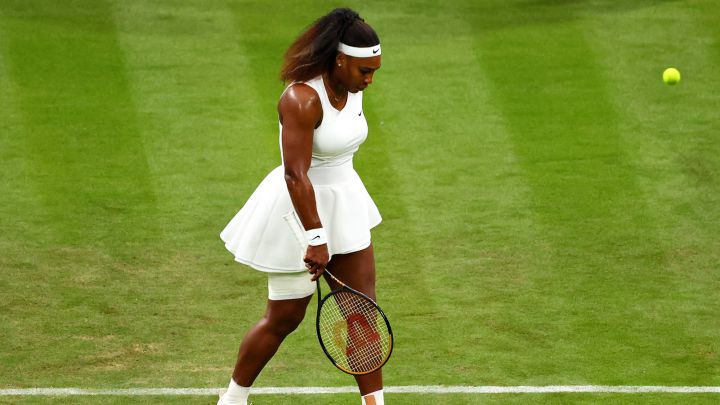 Tearful Serena retires from Wimbledon after first-round injury