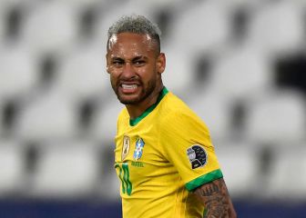 Neymar and Pelè's Brazil honors compared