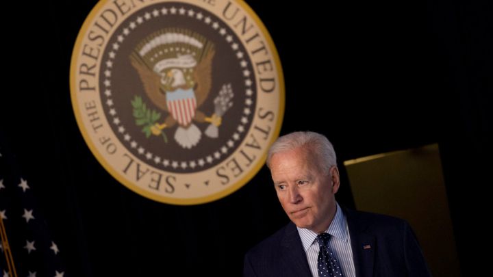 Biden signs executive order targeting Big Tech and internet providers