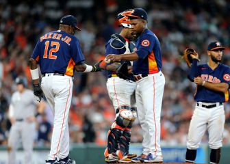 Houston Astros fans' sign-stealing lawsuit thrown out by Texas court