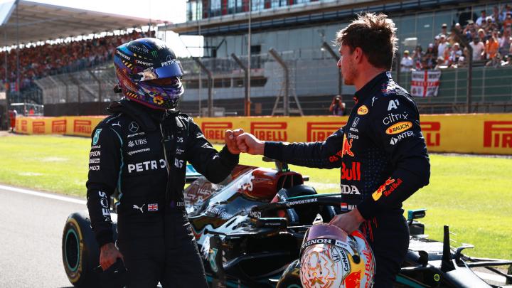 Hamilton must play 'long game' to beat Verstappen after sprint race blow