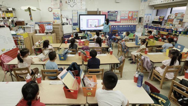What are the new CDC mask guidelines for schools?