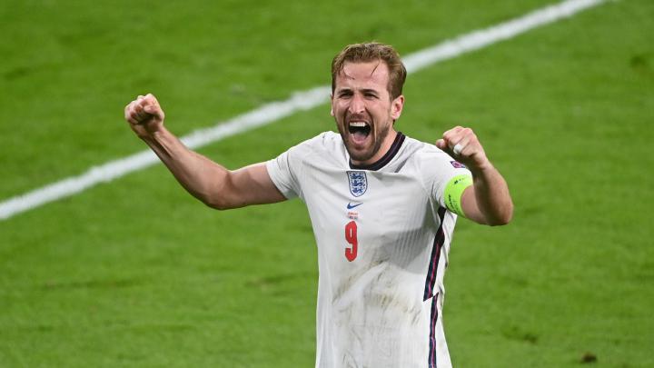 Guardiola fends off Kane transfer talk ahead of Spurs clash