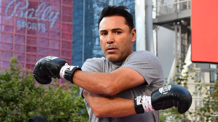 Oscar De La Hoya hospitalized for Covid, cancels comeback bout
