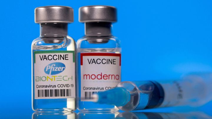 What is the plan for the rollout of the covid-19 booster shot on 20 September and who is eligible?