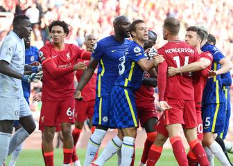 Chelsea fined £25,000 for failing to control players in Liverpool draw