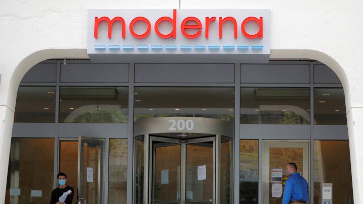 Why is the Moderna vaccine reportedly more effective than the Pfizer and J&J shots?