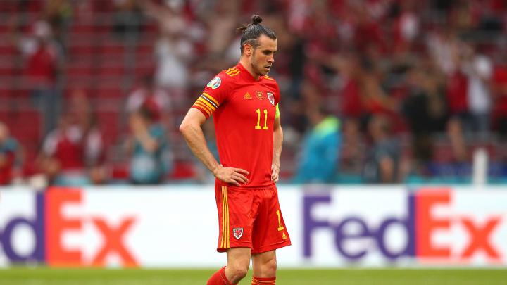 Bale ruled out of Wales' crucial upcoming World Cup qualifiers with 'significant hamstring tear'
