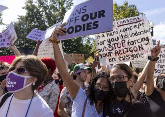 Texas abortion law suspended after legal challenge