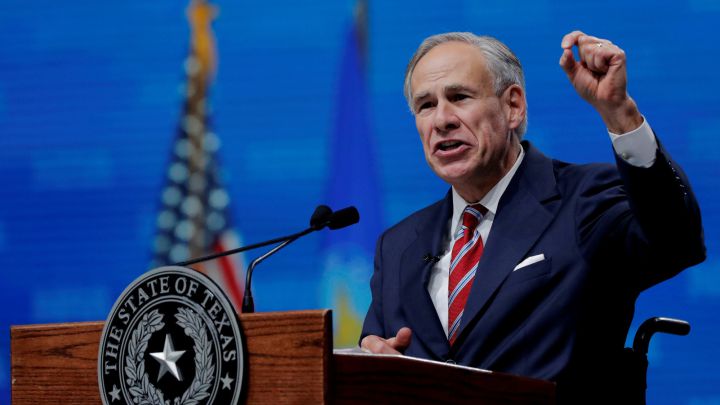 Why is Texas Governor Greg Abbott rejecting vaccine mandates?
