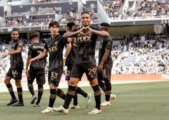 LAFC keeps their playoff hopes alive with win over Earthquakes