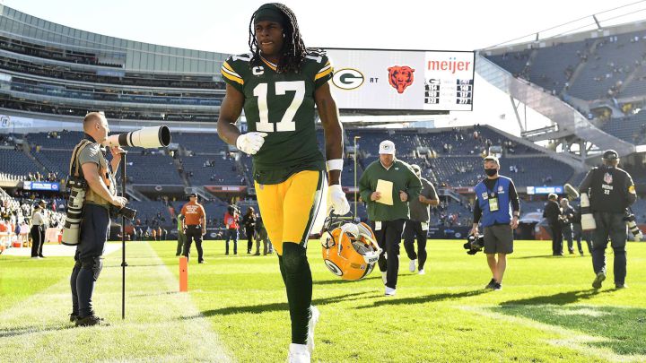 Packers WR Davante Adams placed on covid-19 reserve list