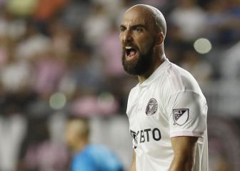 Higuaín back in the MLS Team of the Week