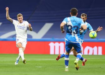 Real Madrid survive late scare to go top of LaLiga
