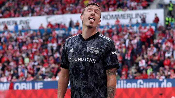 Booze Kruse: Flying beers cost Bundesliga club 8,000 euros