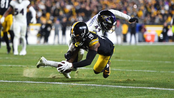 Baltimore Ravens cornerback Marlon Humphrey has been rule out for the remainder of the season after suffering a torn pectoral muscle in Sunday's loss.