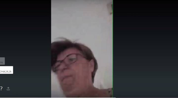 "¡Ni Periscope ni hostias!" Una madre interrumpe el vídeo en directo de su hija
