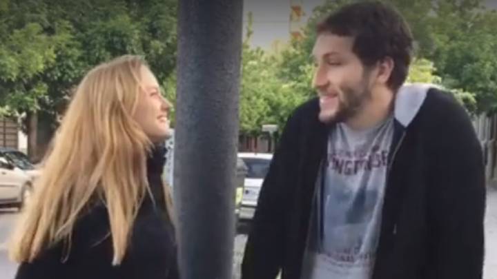 La evolución de caminar en pareja desde la primera cita a los 5 años