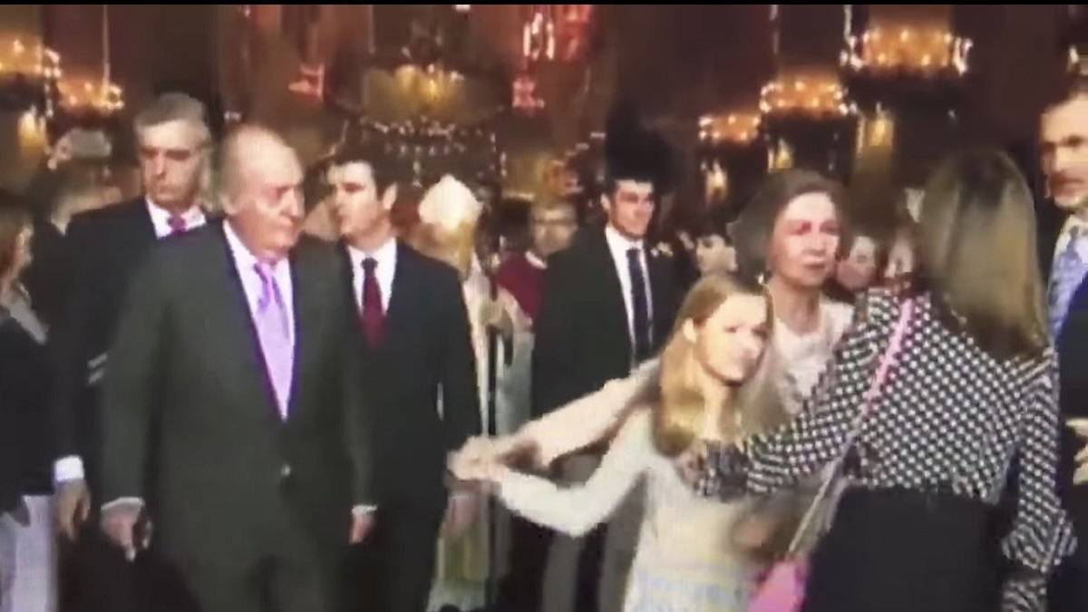 Los mejores memes del 'rifirrafe' entre la reina Letizia y doña Sofía