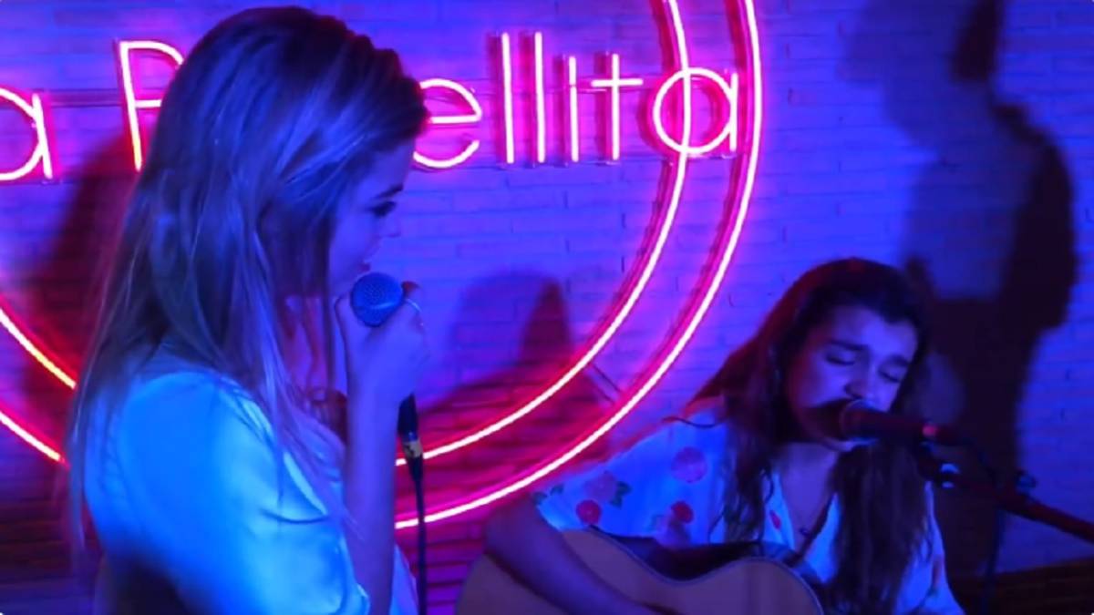 Amaia y Nerea vuelven a interpretar 'Las cuatro y diez' y cautivan a Twitter
