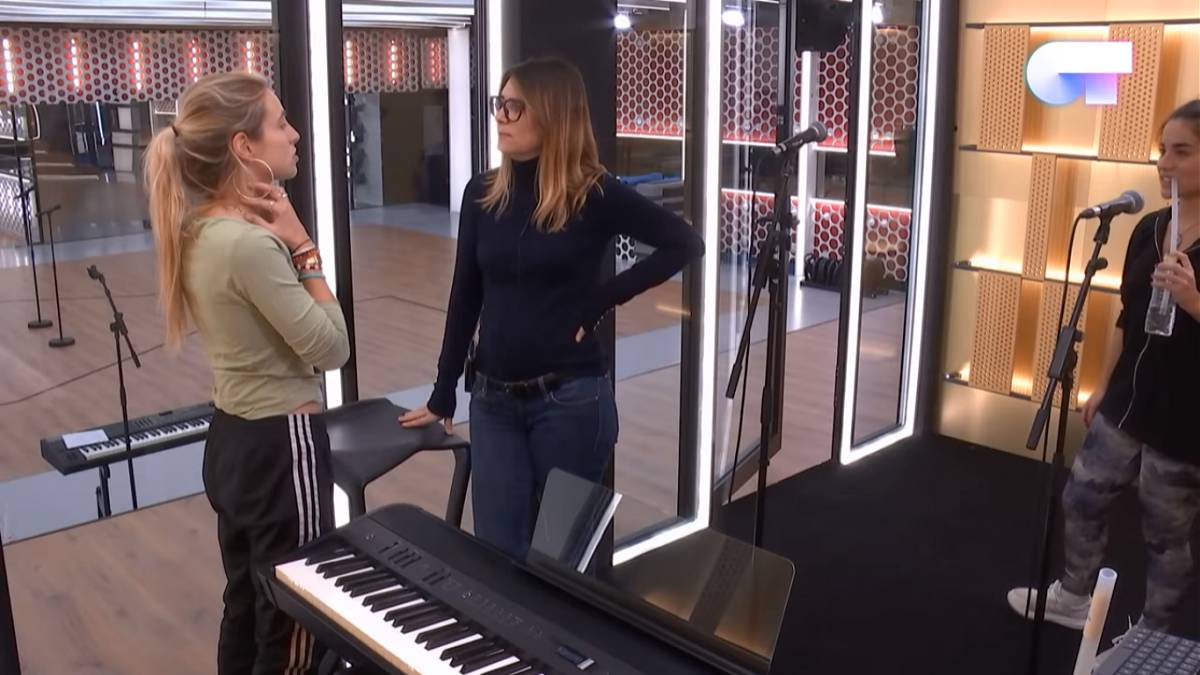 Una contractura en la mejilla, la última y extravagante ocurrencia de María
