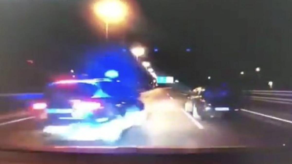 Una persecución de película en Valencia acaba con una maniobra espectacular de la Policía