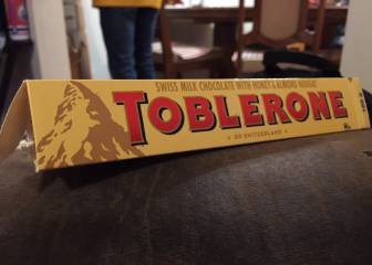 ¿Ves el oso? Un niño ha descubierto una imagen oculta en el logo de Toblerone