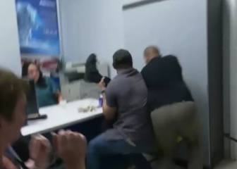 Un hombre amenaza con explotar un banco y es reducido al más puro estilo Hollywood