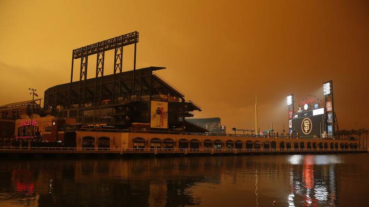 Ver las imágenes de San Francisco por los incendios con música de 'Blade Runner' asusta