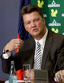 Van Gaal lo tiene todo claro Van Gaal lo tiene todo claro