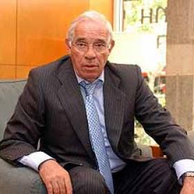 Luis Aragonés, nuevo entrenador del Mallorca Luis Aragonés, nuevo entrenador del Mallorca