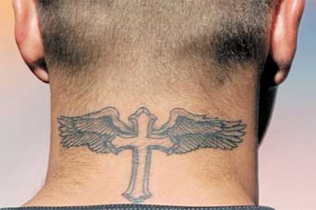 Tattoo Beckham Cuello | quot beckham quiso tatuarse el 225 ngel en la cabeza pero yo le Tattoo Beckham Cuello | quot beckham quiso tatuarse el 225 ngel en la cabeza pero yo le