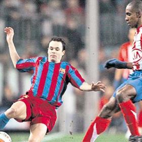 Atlético y Barça estudian un cambio Perea-Iniesta Atlético y Barça estudian un cambio Perea-Iniesta