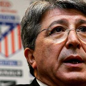 Cerezo: "Intentaremos traer a otro igual o mejor que Rosicky" Cerezo: "Intentaremos traer a otro igual o mejor que Rosicky"