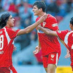 "Ahora los centrales de la Bundesliga sí que me respetan" "Ahora los centrales de la Bundesliga sí que me respetan"