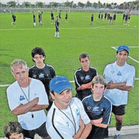 Los Valerón no quieren que nadie se quede sin jugar