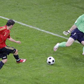 La prensa internacional ensalza el juego de España La prensa internacional ensalza el juego de España