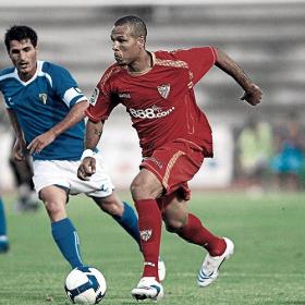 El Sevilla convence en su puesta de largo gaditana El Sevilla convence en su puesta de largo gaditana
