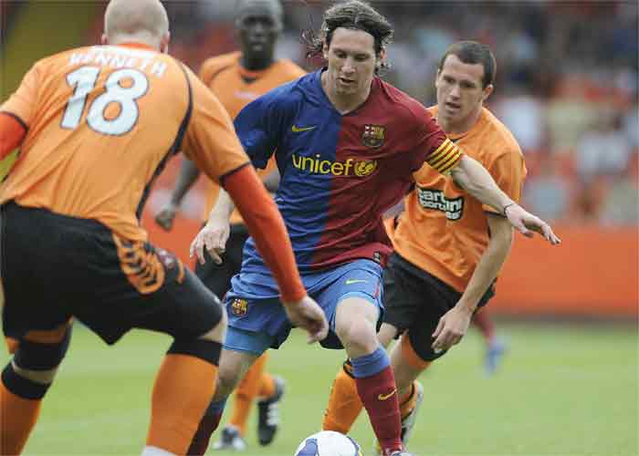 Messi consigue un ''hat-trick'' contra el Dundee
