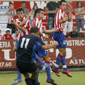 Los reservas del Sporting no pasaron del empate con el Marino Los reservas del Sporting no pasaron del empate con el Marino