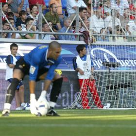 Valdés: "En el Barça siempre te sientes cuestionado" Valdés: "En el Barça siempre te sientes cuestionado"