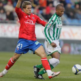 Álvaro Antón sufre una rotura de ligamento en su rodilla derecha Álvaro Antón sufre una rotura de ligamento en su rodilla derecha