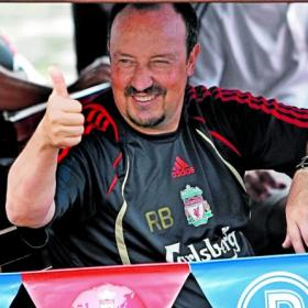 Benítez: "Pedí a Xabi que oiga a la afición" Benítez: "Pedí a Xabi que oiga a la afición"